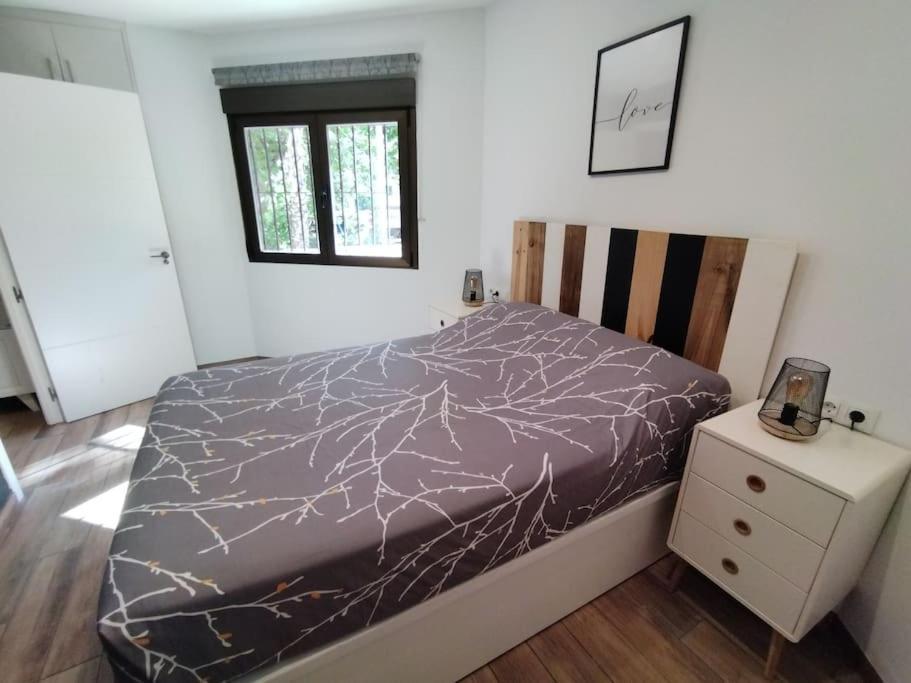 Апартаменты Bonito Piso Recien Reformado Con Zona De Parking Альмуньекар Экстерьер фото